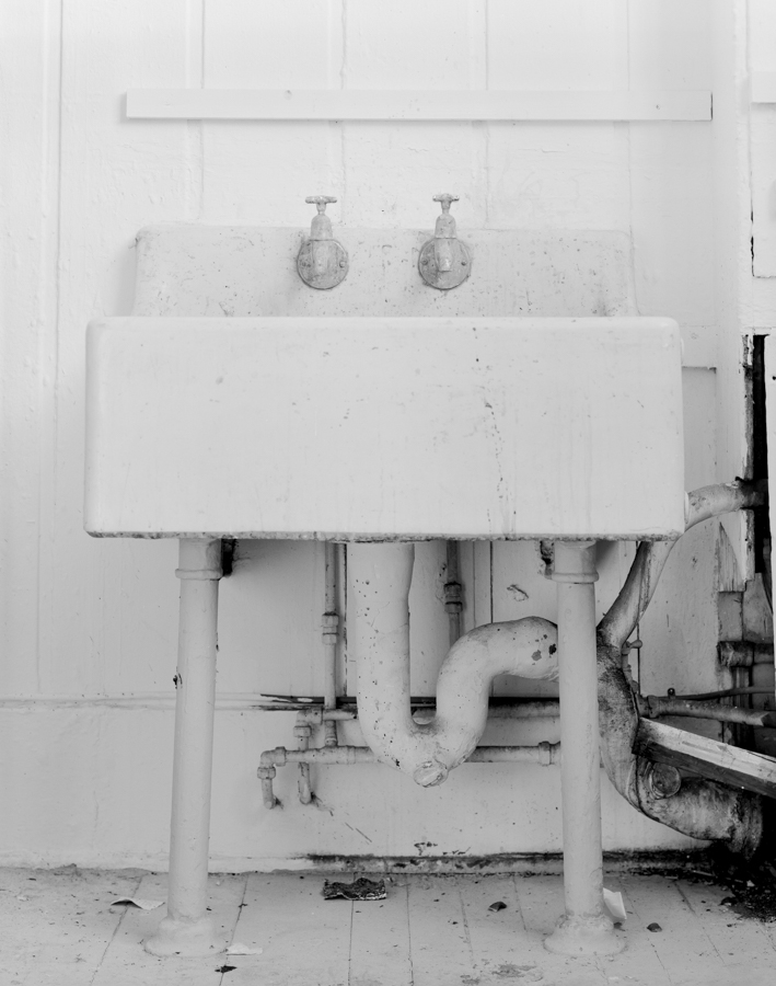 Sink, Belfast, Belfast Sink, ECA, artists, black and white, bw, natural light, studio, wear and tear, two legs, photography, fine art, sublime, stain, white on white, tasos gaitanos, 5x4, large format,