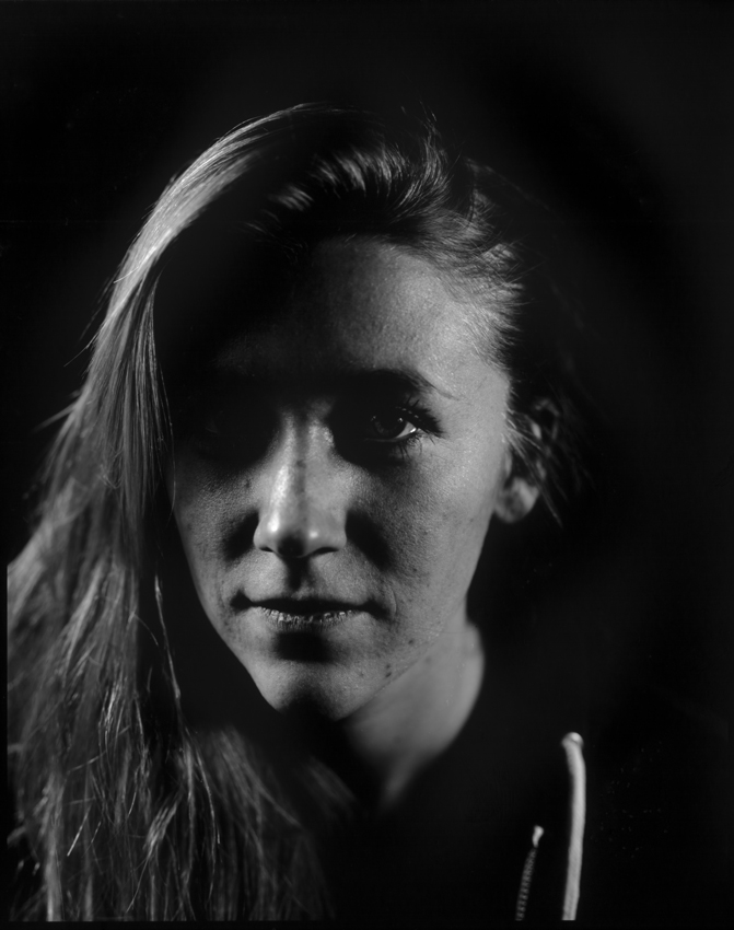 portrait-10x8027-Elisa